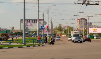 Билборд по ул. Каменщикова, рынок "Прудковский" (Сторона А)